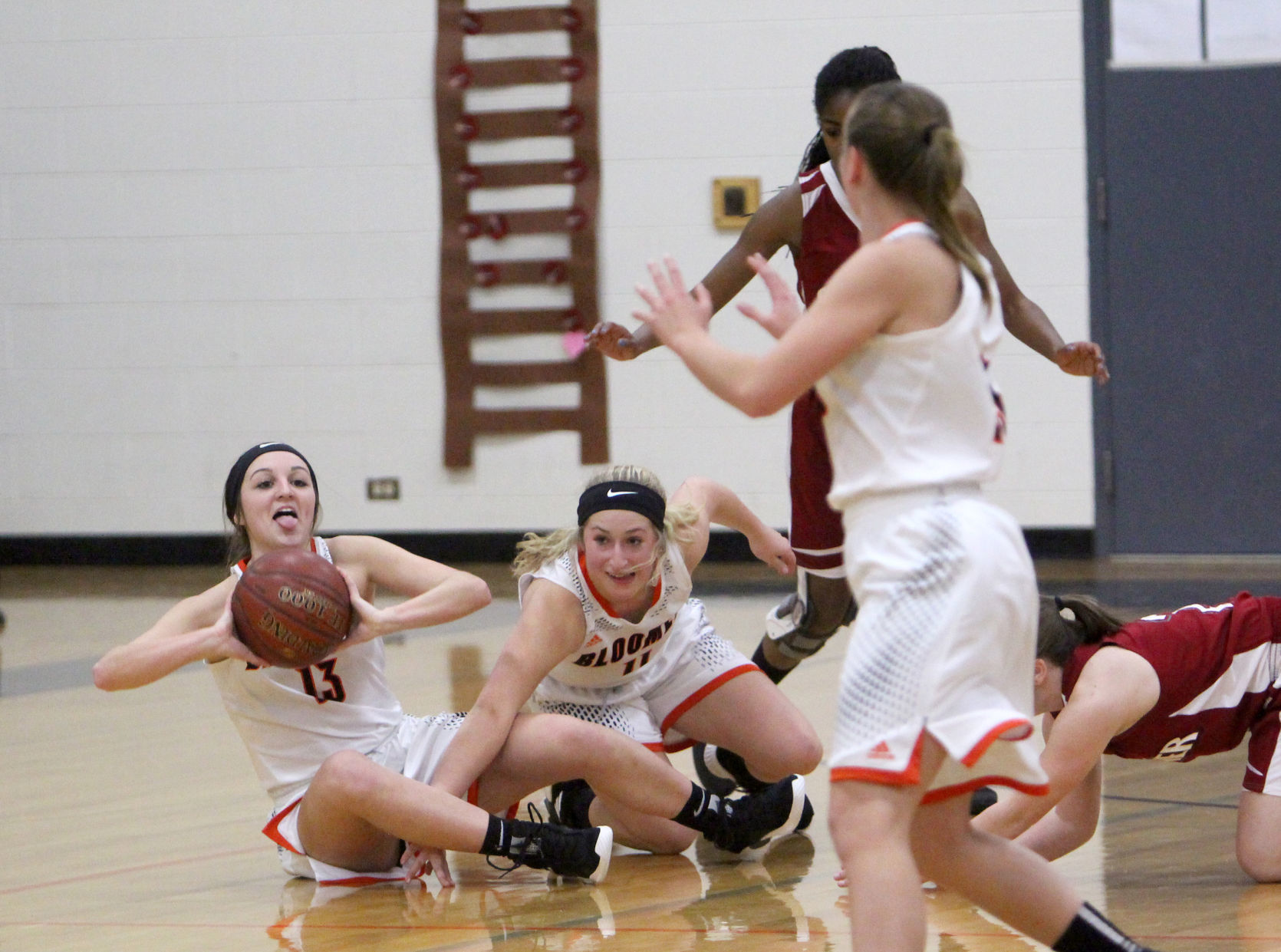 Spooner at Bloomer girls basketball 12-11-18